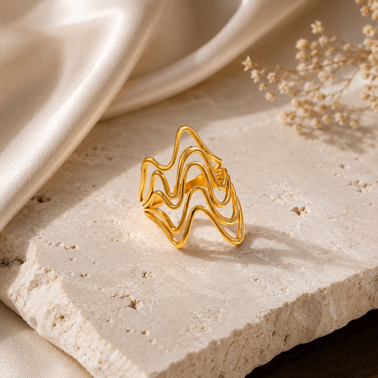 Elara Wave Ring
