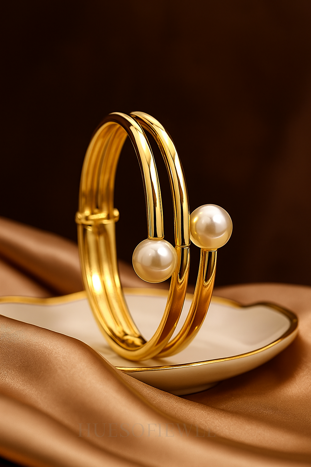 Pearlique Bangle