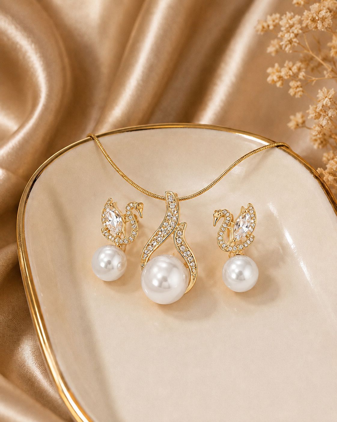 Swanora Set