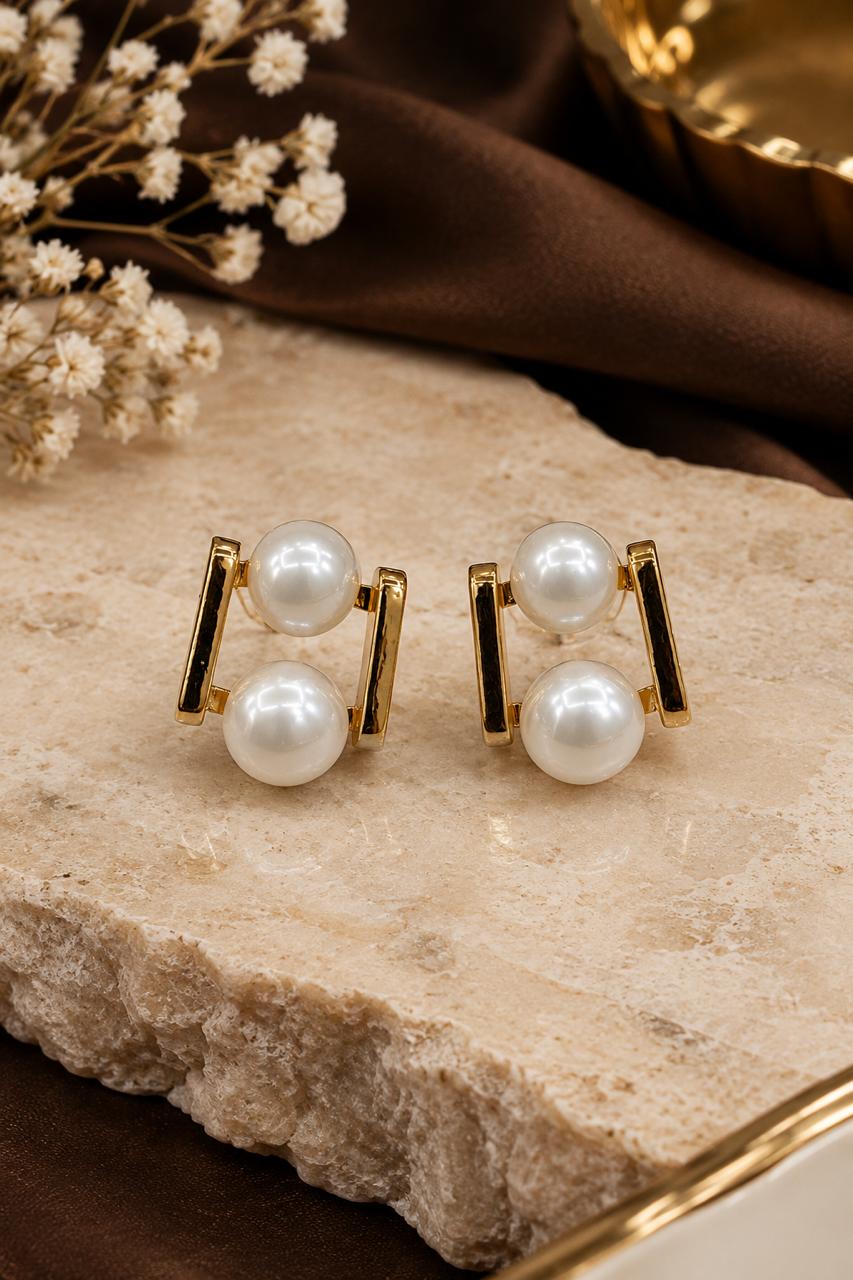 PearlCadré Earrings